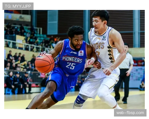 乐福内线多面手挡拆影响提升，关键篮板控制激活球队攻防体系