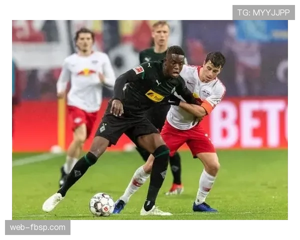 格兰特·威廉姆斯挡拆助攻提升球队进攻节奏明显优于上赛季