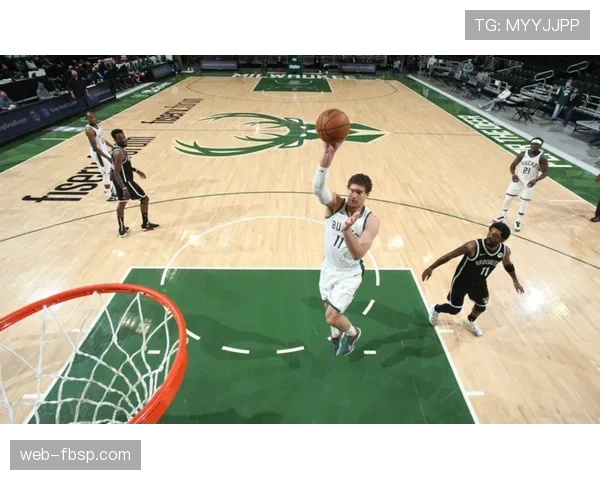 武切维奇内线高效背打提升篮网攻防转换速度