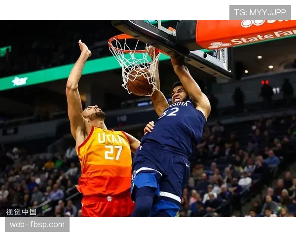 肯扬·马丁挡拆制造错位提升防守效率明显优于同期内线伙伴