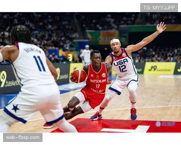 三秒规则在NBA和FIBA比赛中有哪些不同的具体应用？